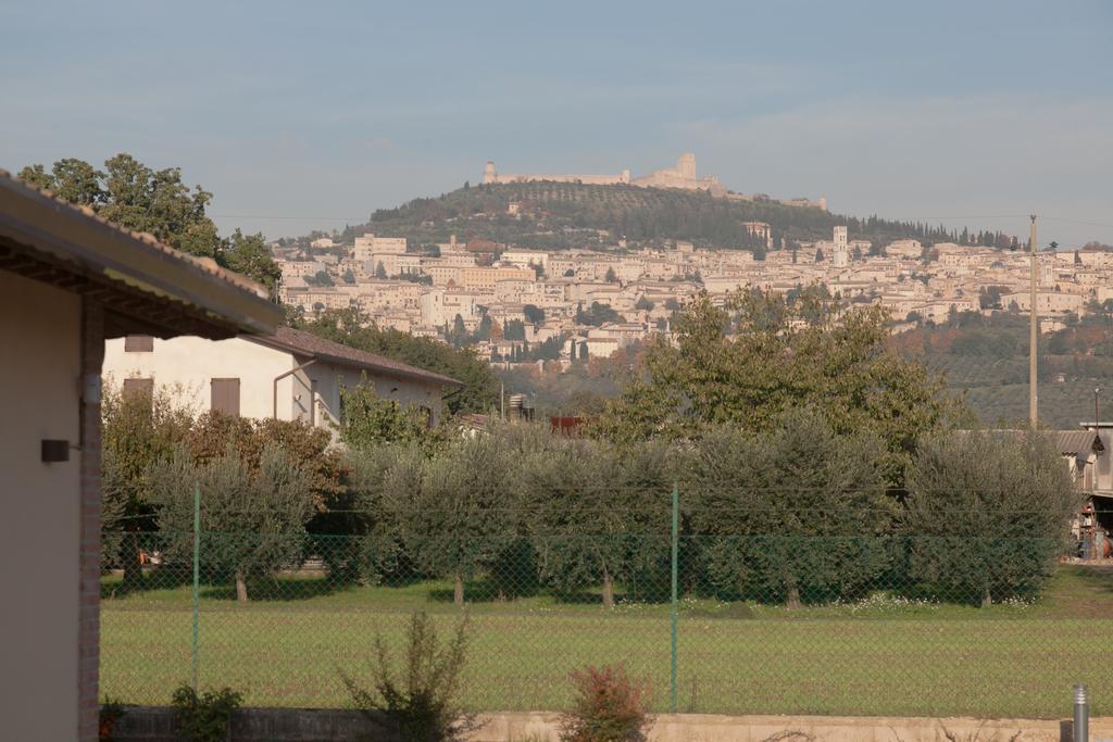 Valle Di Francesco Assis Exterior foto